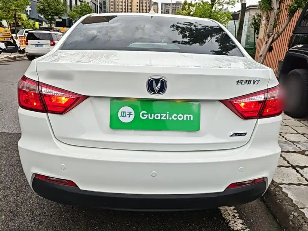 Changan V7 — миниатюра 6