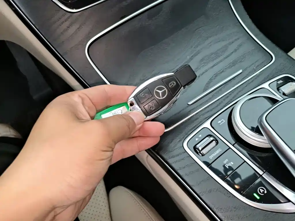 Mercedes-Benz C-Class — миниатюра 9