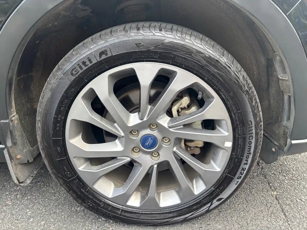 Ford Equator — миниатюра 10