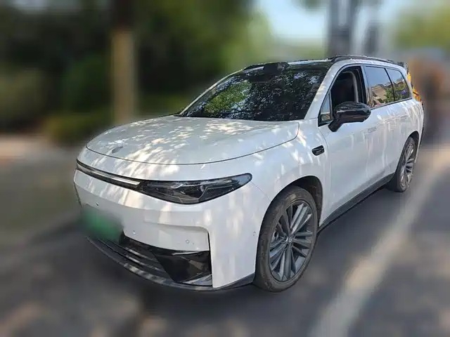 2025 Leapmotor C16