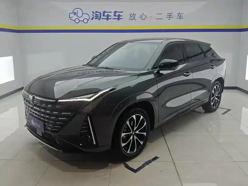 2024 Changan UNI-Z - zdjęcie 1 z 8