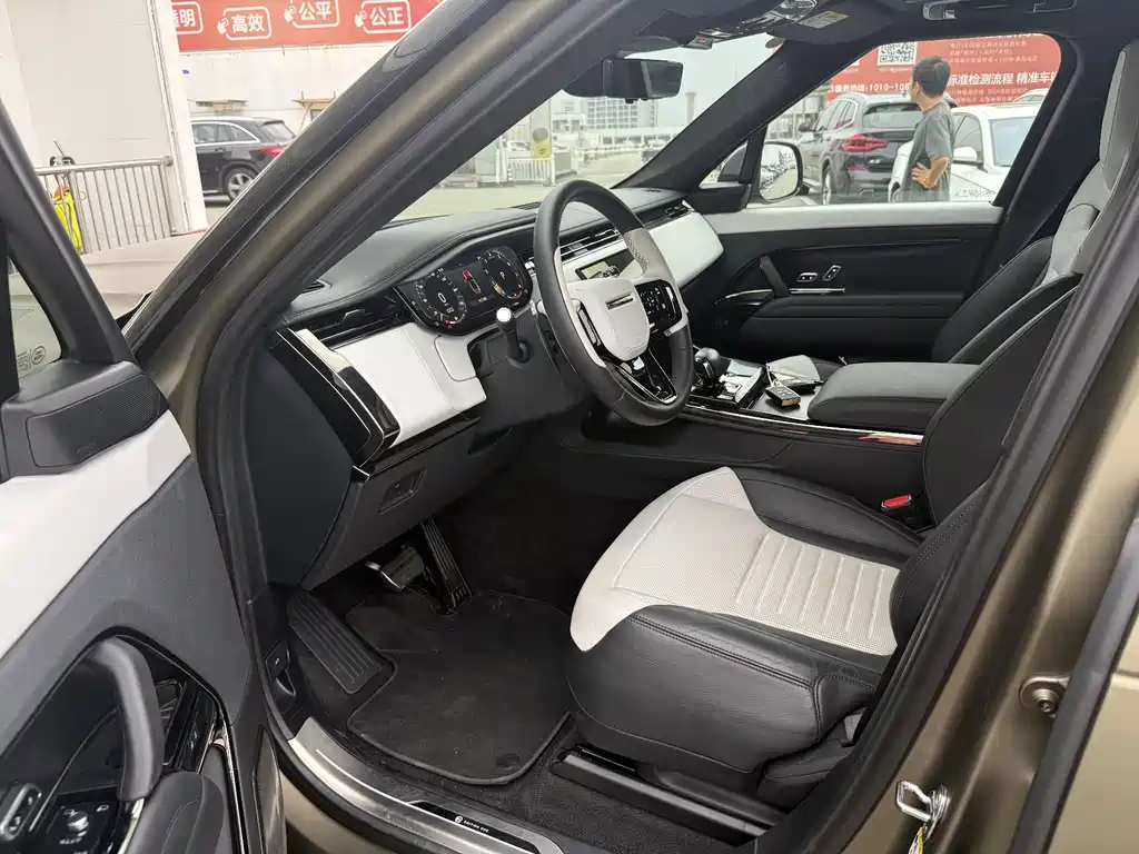 Land Rover Sport — миниатюра 5
