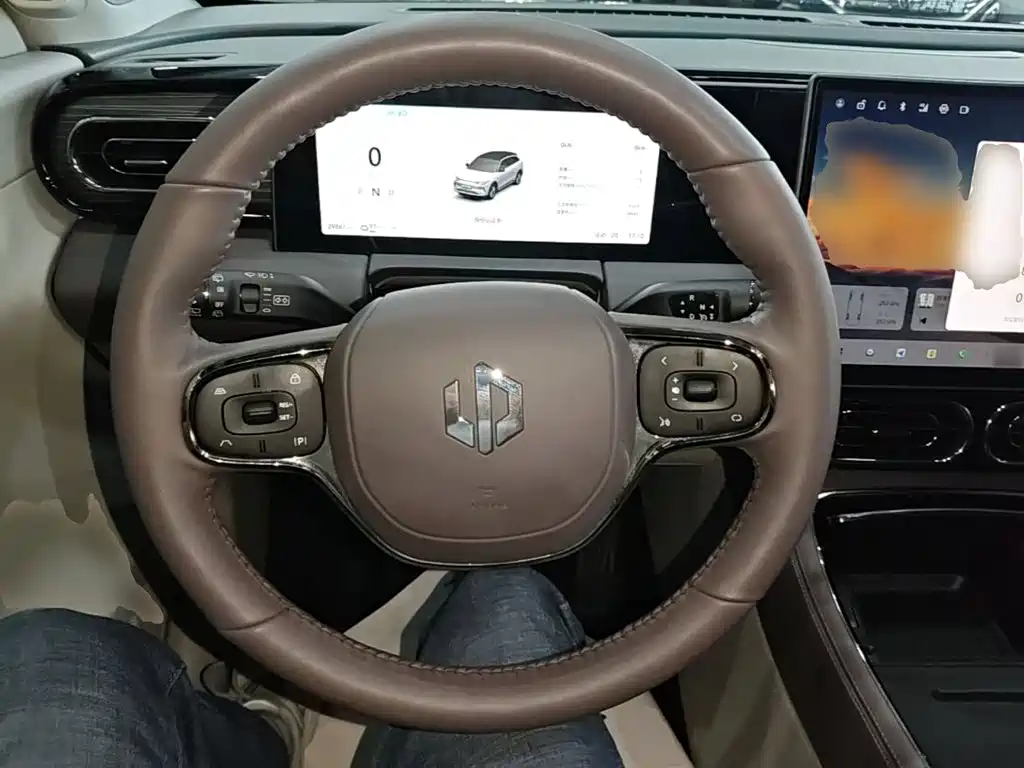 Leapmotor Leapmotor C11 — миниатюра 11
