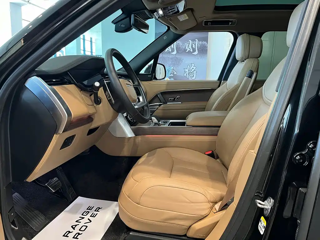 Land Rover Range Rover — миниатюра 6