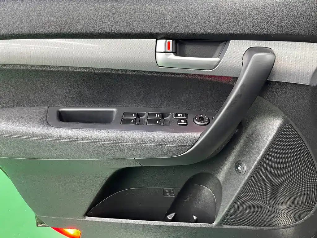 Kia Sorento — миниатюра 19