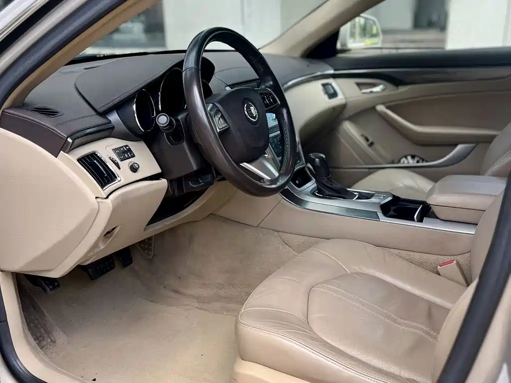 Cadillac CTS — миниатюра 8