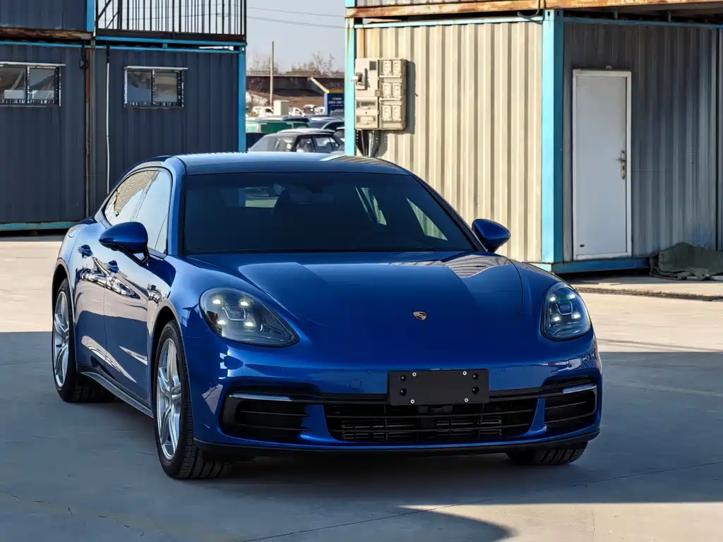 Porsche Panamera 2017 Panamera 4 Sport Turismo 3.0T