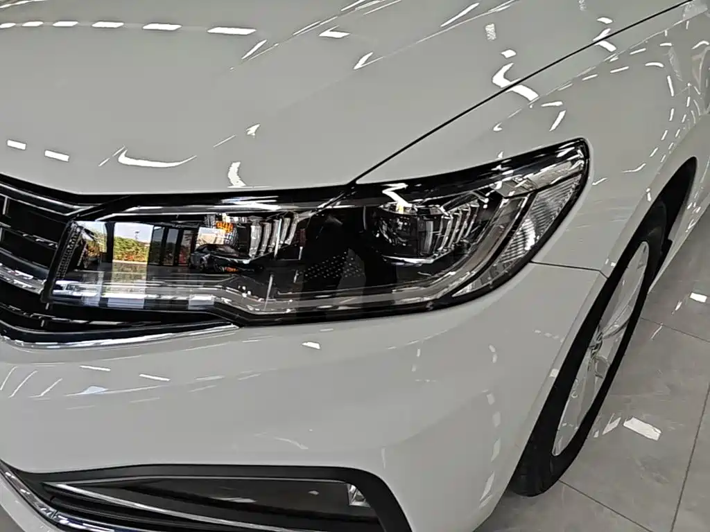 Volkswagen Bora — миниатюра 24