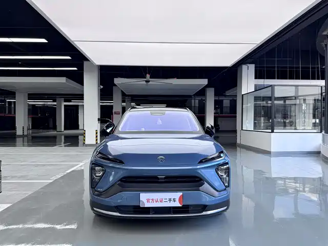 NIO ES6