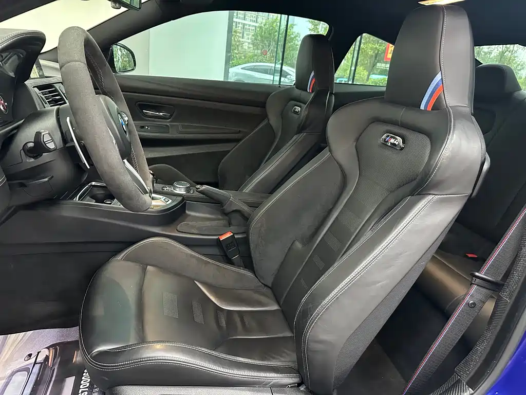 BMW M4 — миниатюра 19