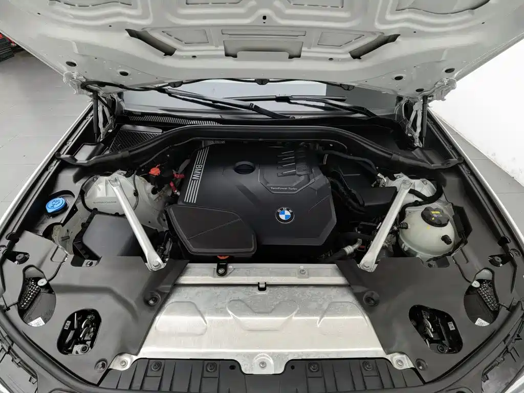 BMW X3 — миниатюра 6