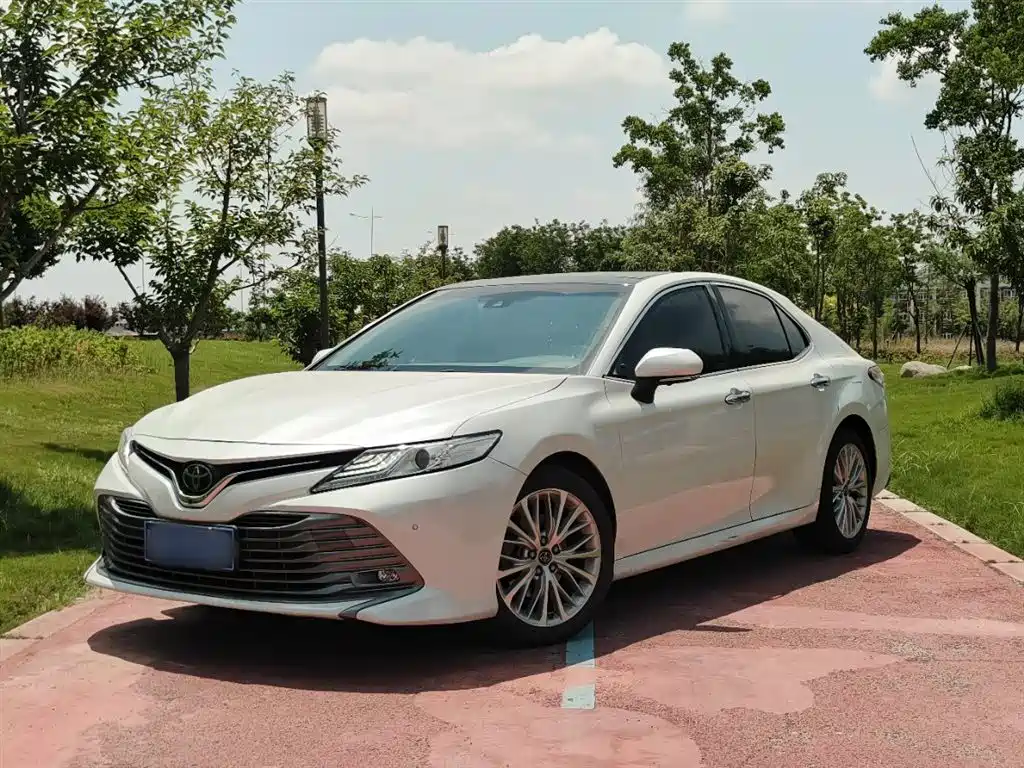 Toyota Camry 2018