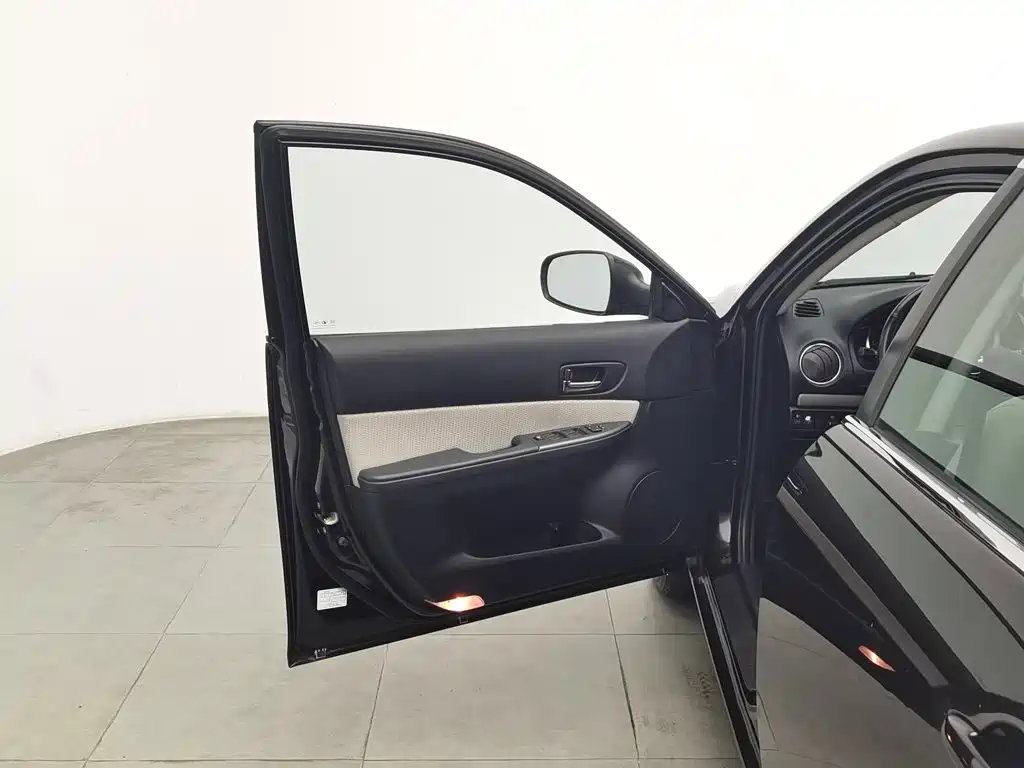 Mazda 6 — миниатюра 8