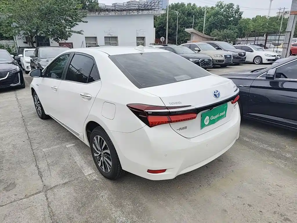 Toyota Corolla — миниатюра 5