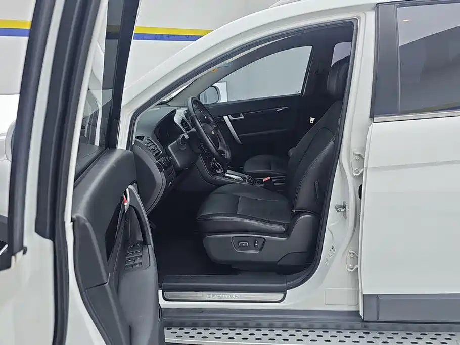 Chevrolet Captiva — миниатюра 9