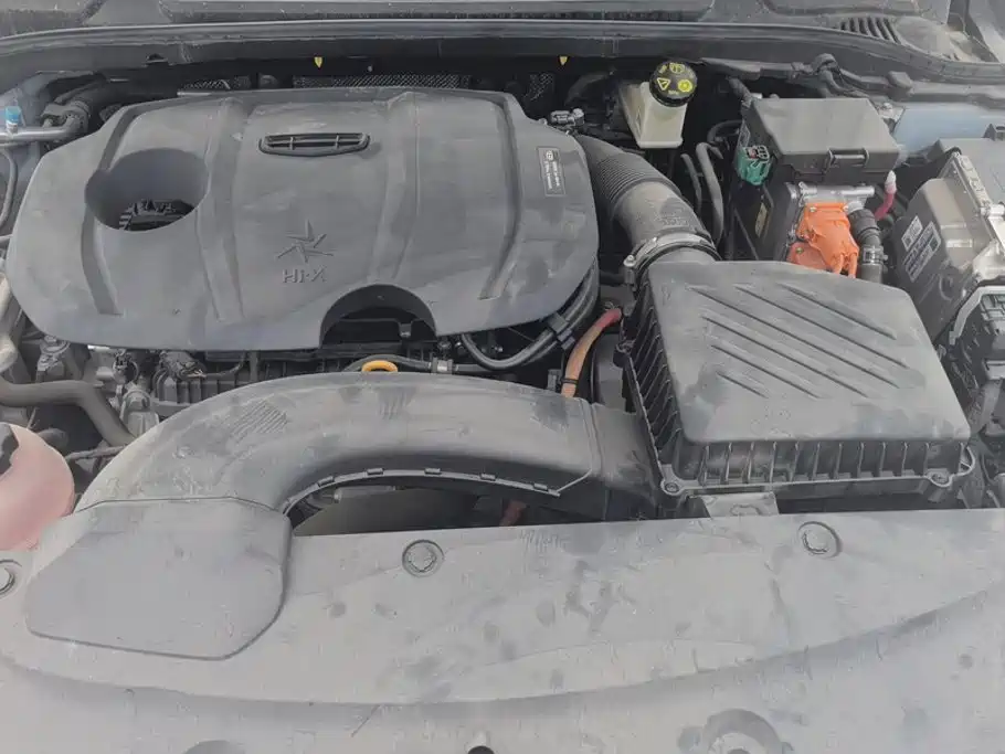 Geely L HiP — миниатюра 10