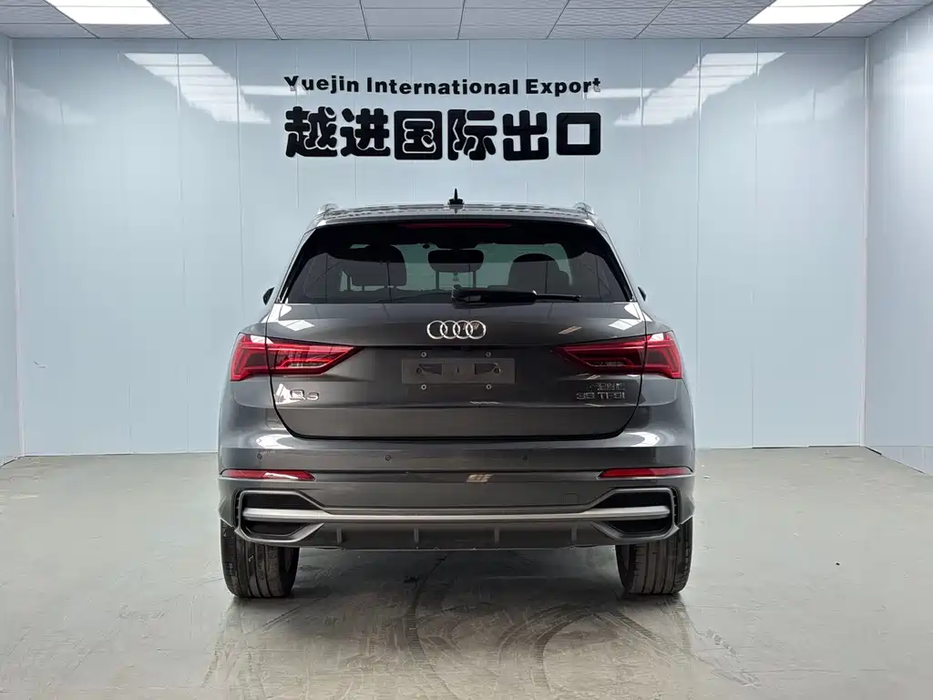 Audi Q3 2022 35 TFSI Fashion