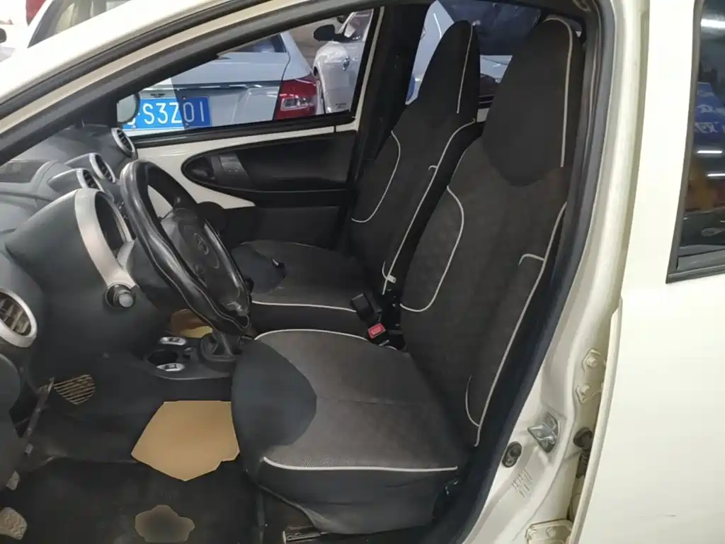 BYD F0 — миниатюра 15