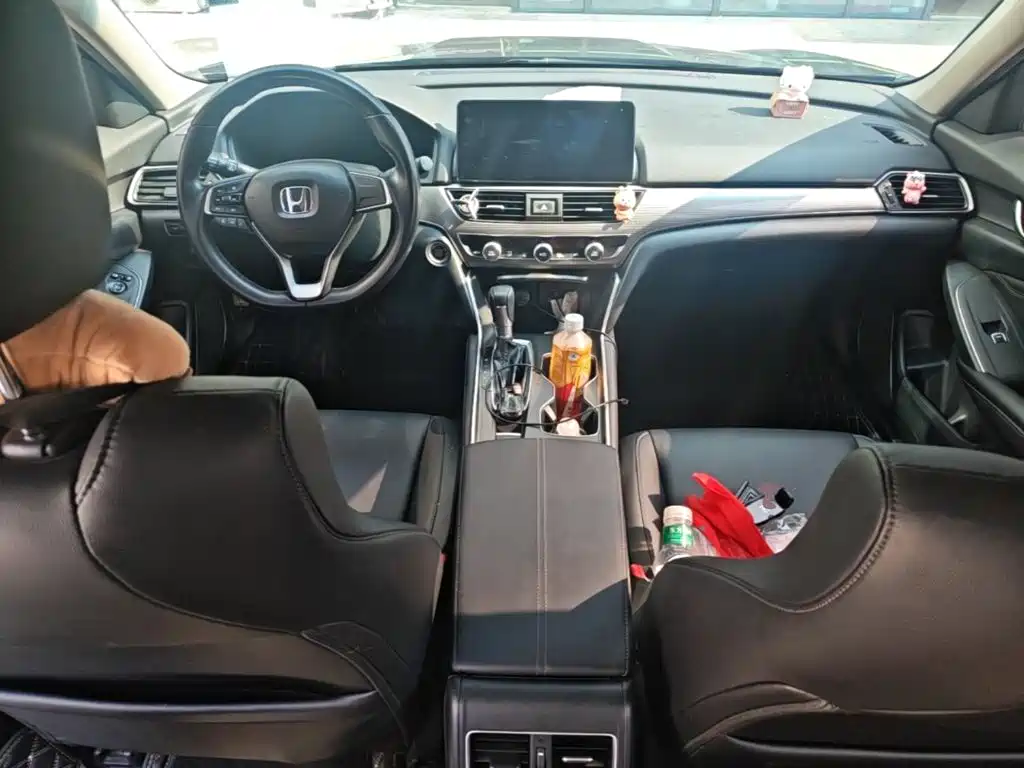 Honda Accord — миниатюра 10