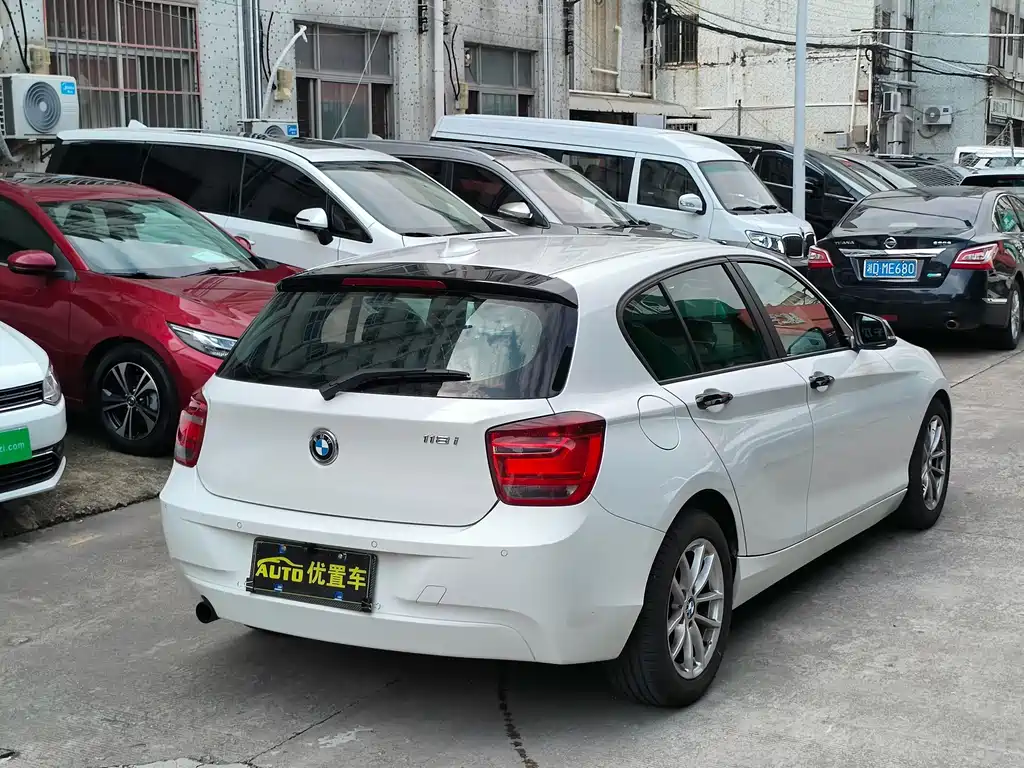 BMW 1 Series (Import) — миниатюра 8
