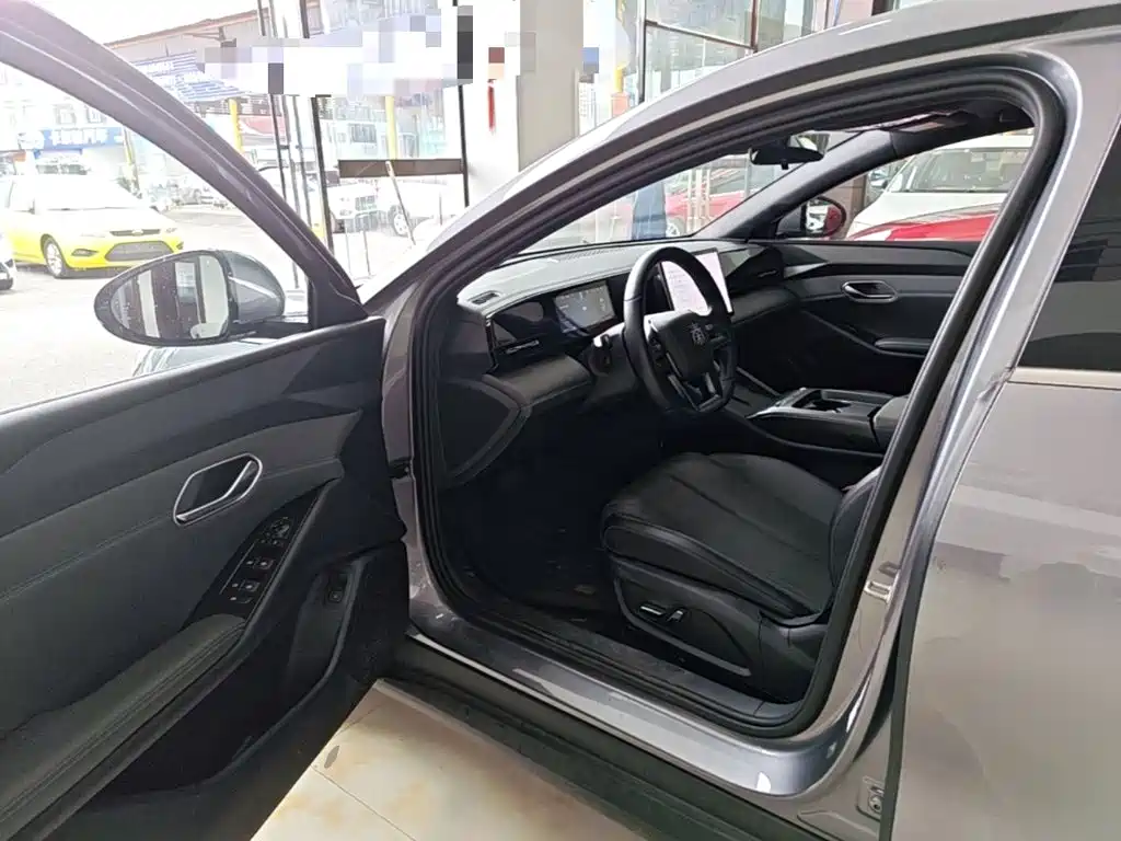 BYD Qin L — миниатюра 16