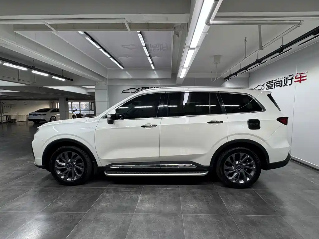 Ford Equator — миниатюра 4