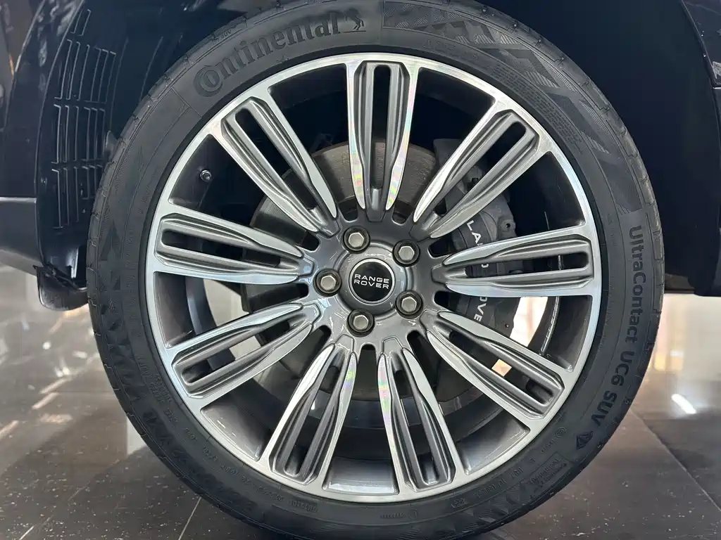 Land Rover Range Rover — миниатюра 21
