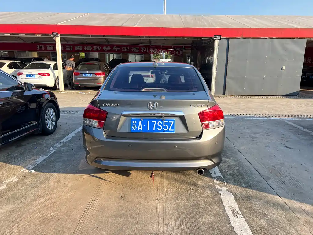 Honda City Classic — миниатюра 19