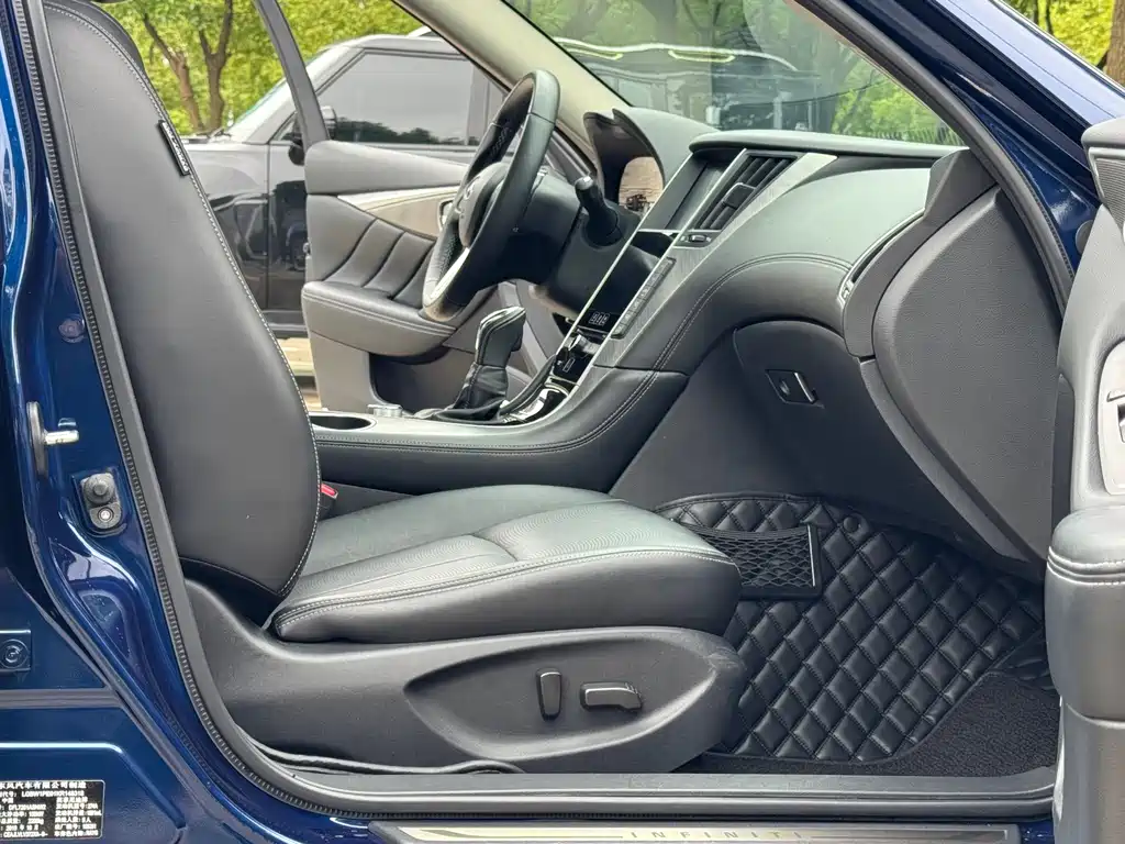Infiniti Q50L — миниатюра 12