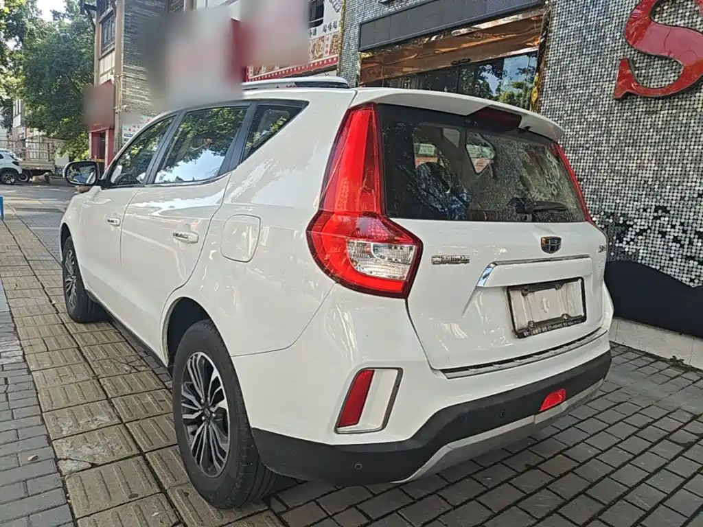 Geely Vision X6 — миниатюра 5