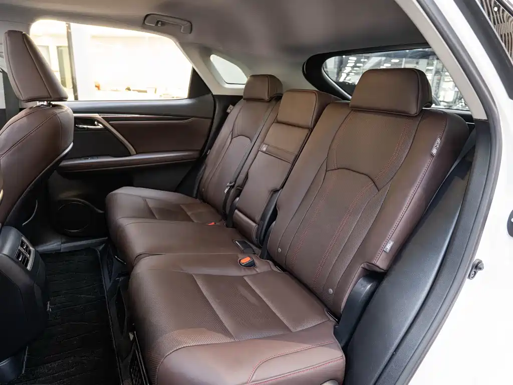 Lexus RX — миниатюра 12