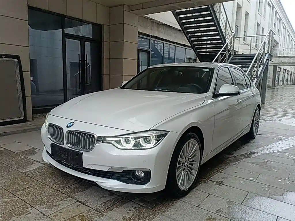 BMW 3 Series 2018