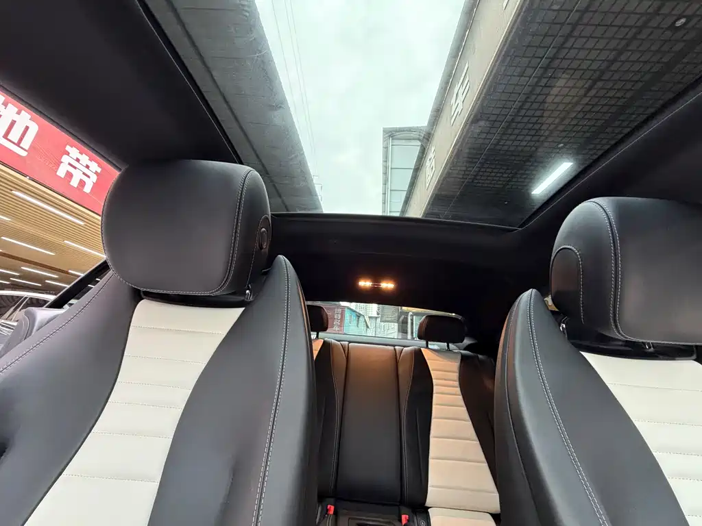 Mercedes-Benz E-Class (Import) — миниатюра 22