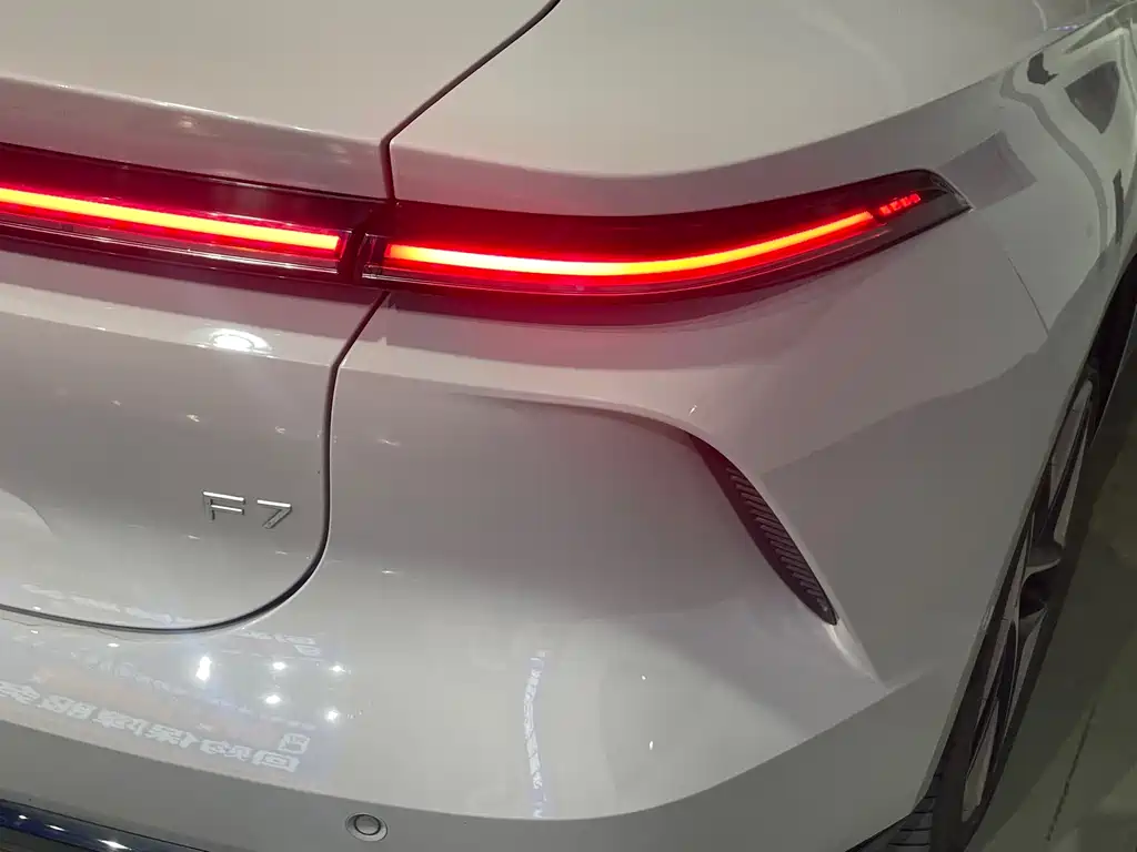 Roewe Feifan F7 — миниатюра 24