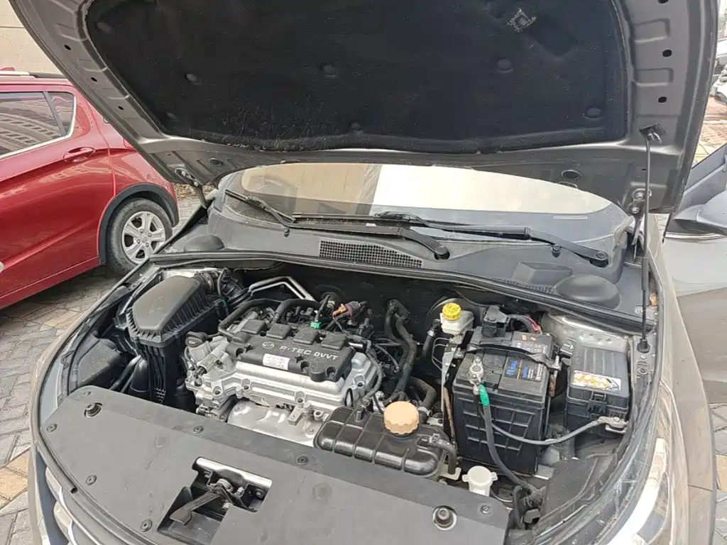 Baojun 310W — миниатюра 20