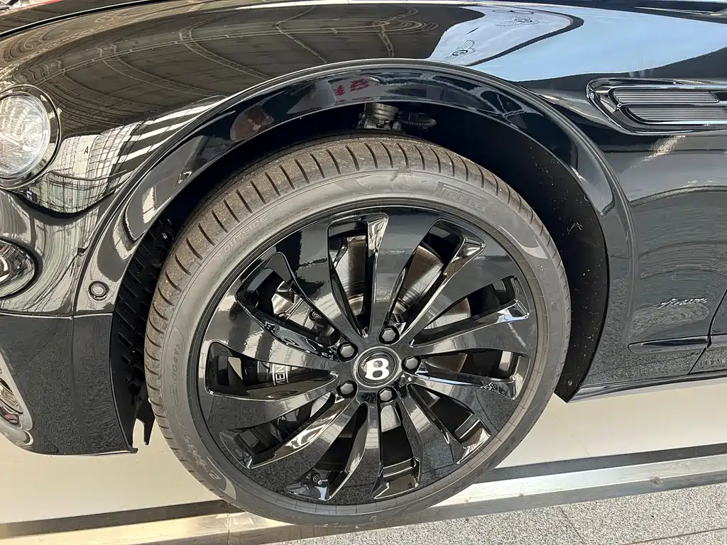 Bentley Flying Spur 2024 4.0T V8 S