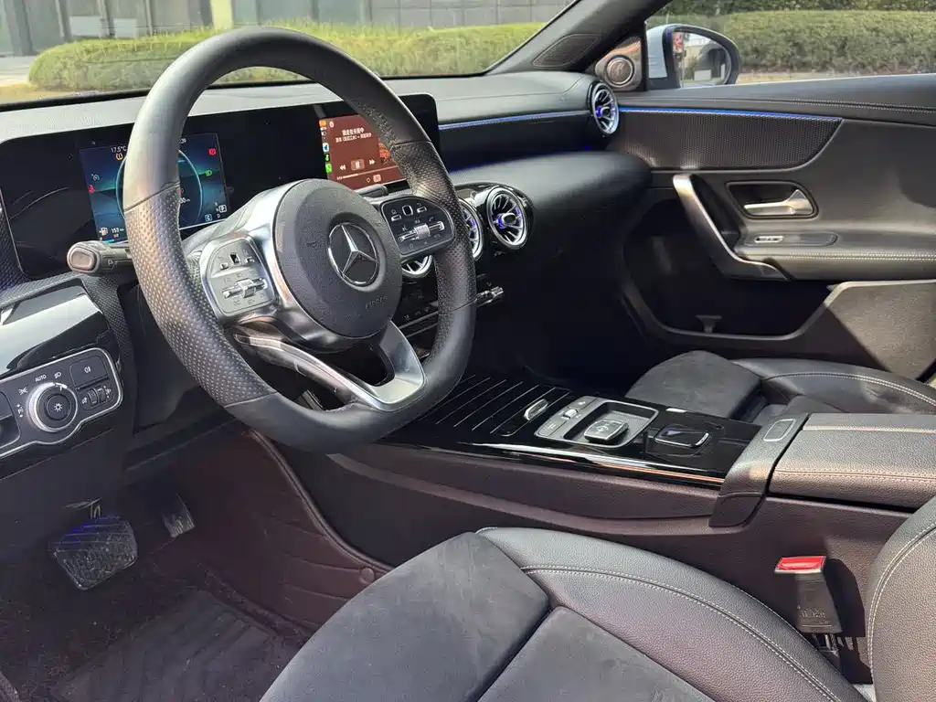 MERCEDES-BENZ A CLASS