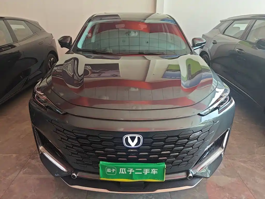Changan UNI-K iDD — миниатюра 3