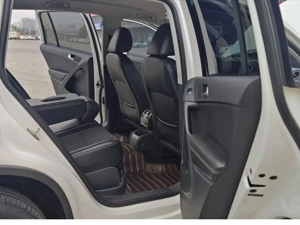 Volkswagen Tiguan — миниатюра 5