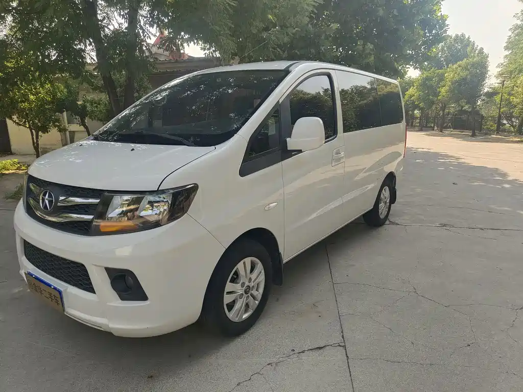 Купить JAC Refine Refine M3