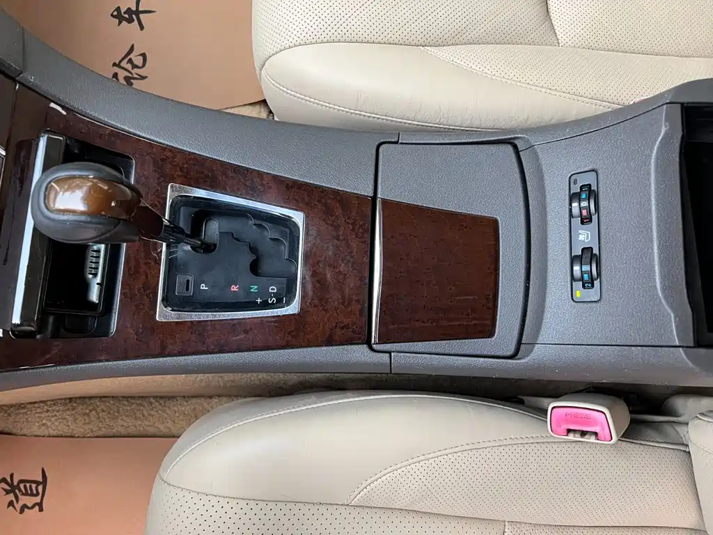 Lexus ES — миниатюра 13