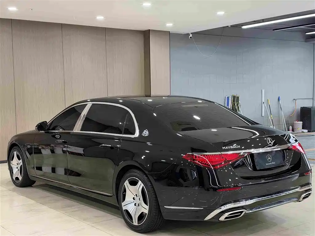 Mercedes-Benz S-Class — миниатюра 8