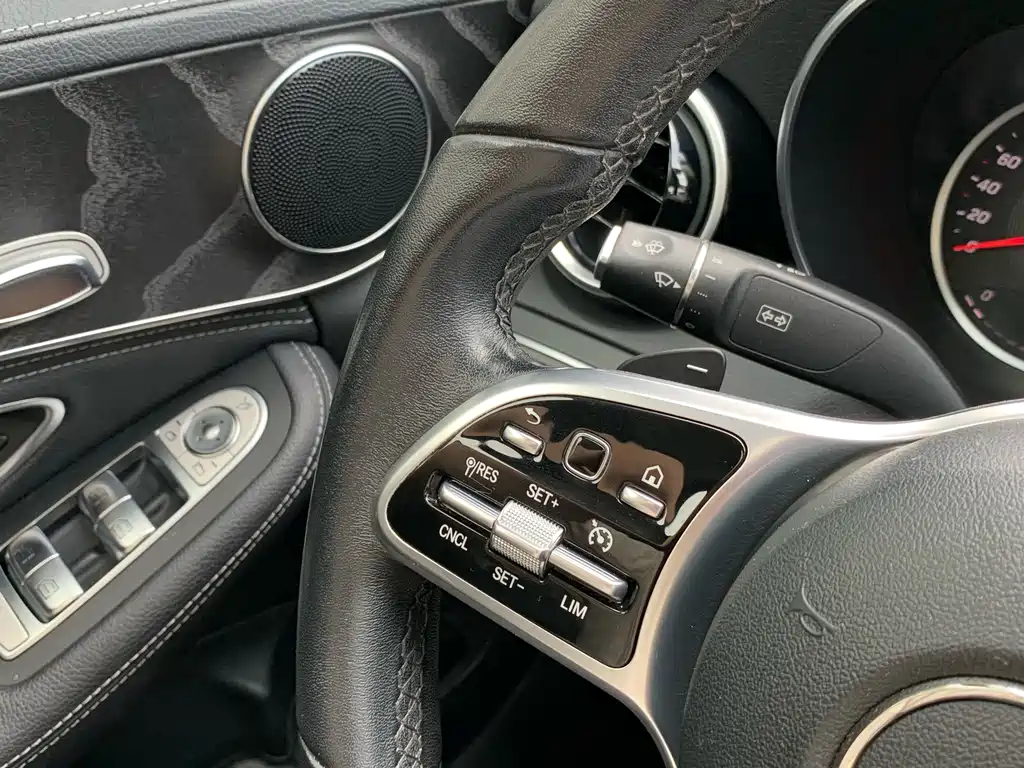 Mercedes-Benz C-Class - фото 23