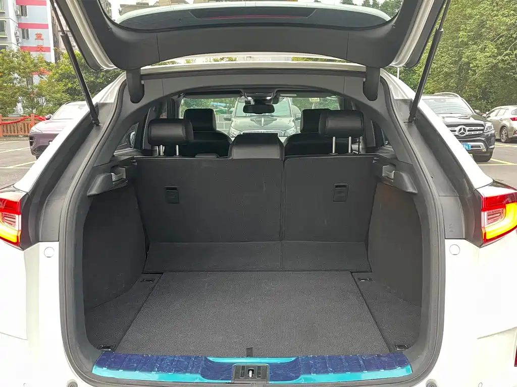 Honda UR-V — миниатюра 9