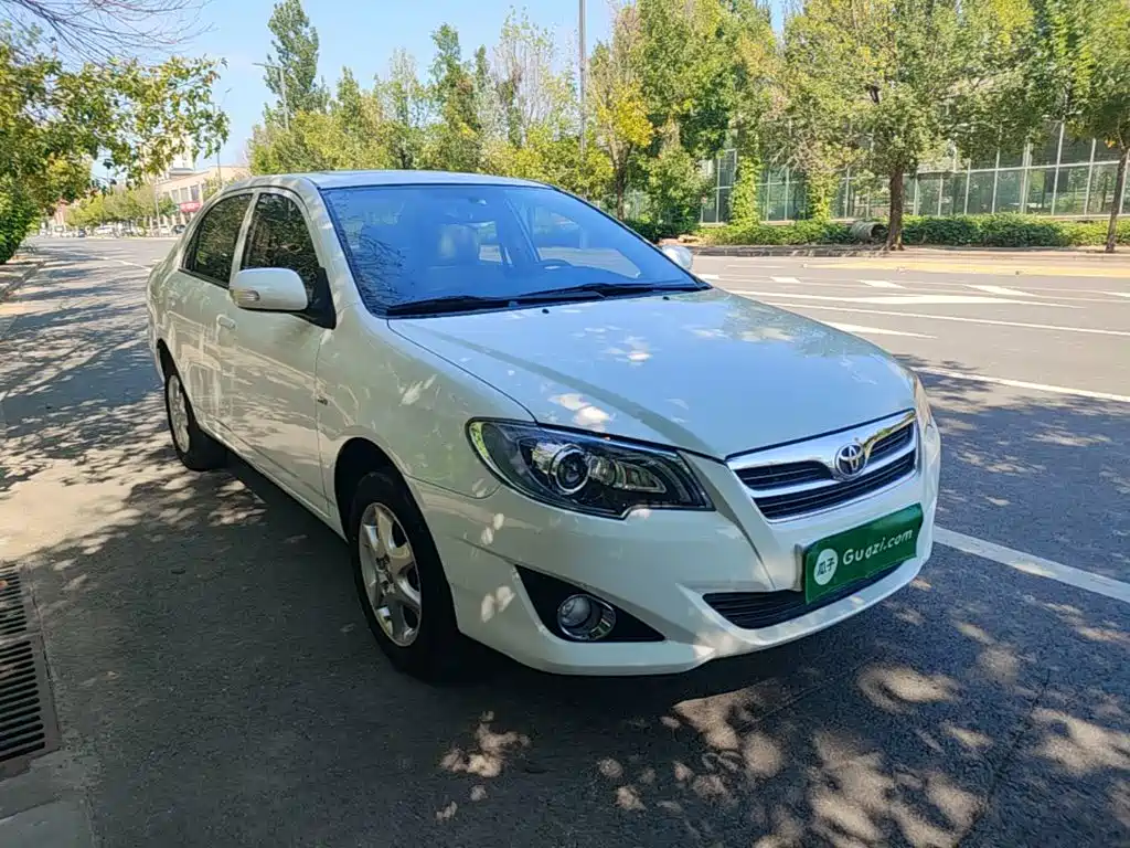 Toyota Corolla — миниатюра 4