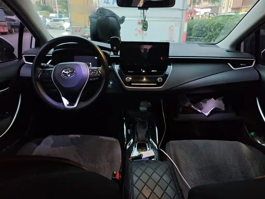 Toyota Corolla — миниатюра 10