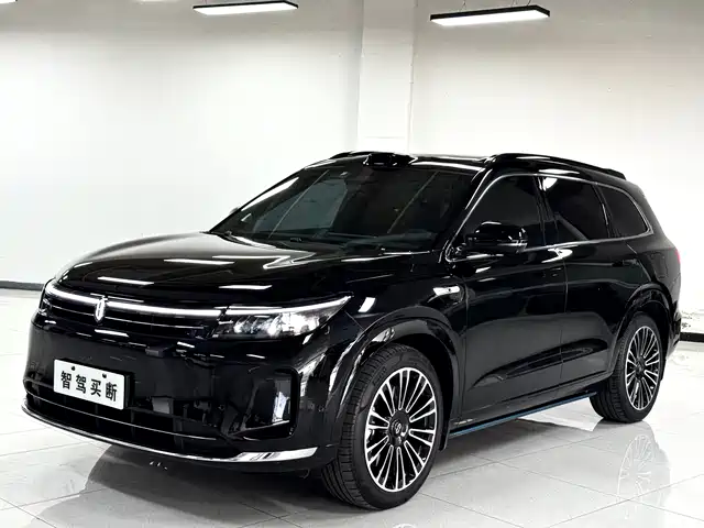 AITO ASK THE WORLD M7 2024