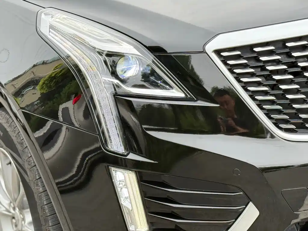 Cadillac XT5 — миниатюра 4