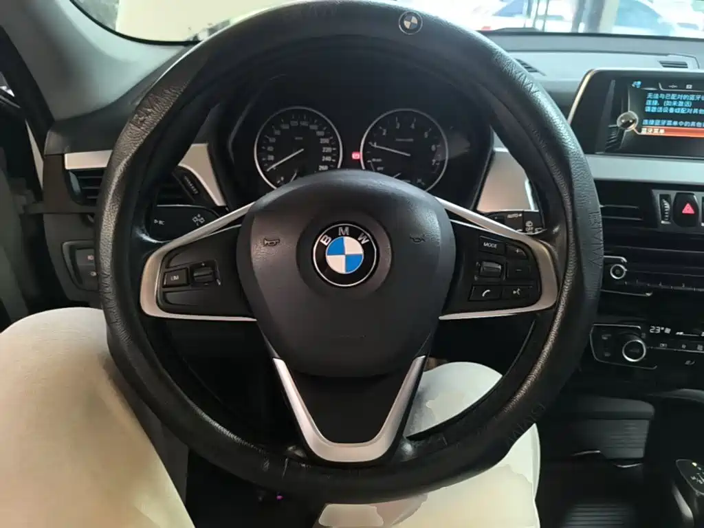 BMW X1 — миниатюра 11