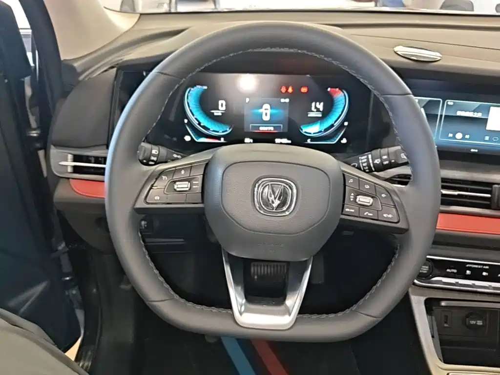Changan CS55PLUS — миниатюра 11